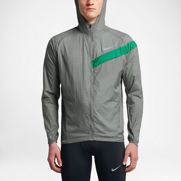 nike impossibly light running jacket